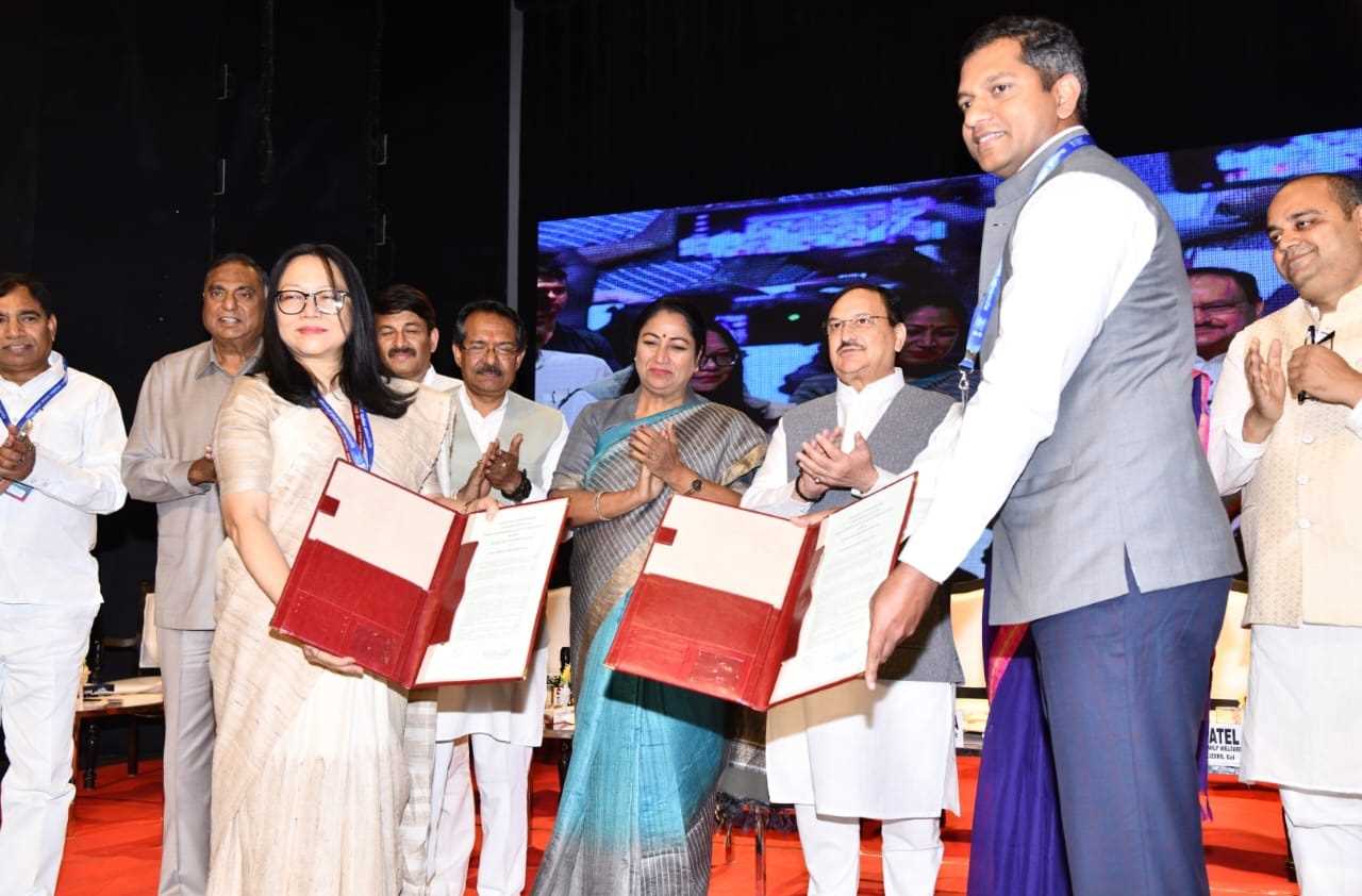 दिल्ली में आयुष्मान भारत योजना शुरू, 10 लाख रुपये का मिलेगा स्वास्थ्य बीमा कवरेज